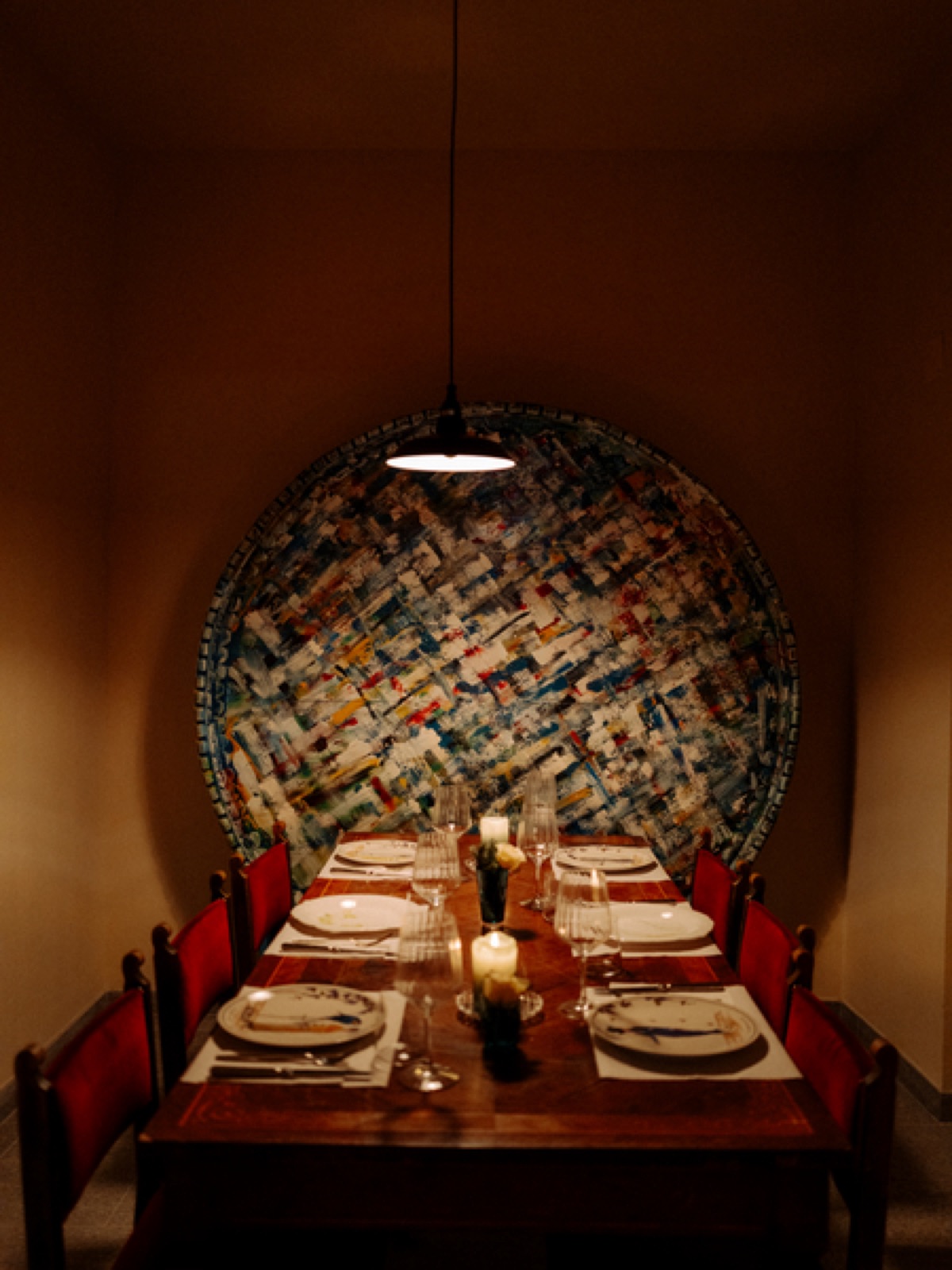 The spiral-artwork dining alcove at Villa Beaulieu